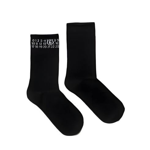 Maison Margiela calzini a costine logo numerico nero - vista frontale